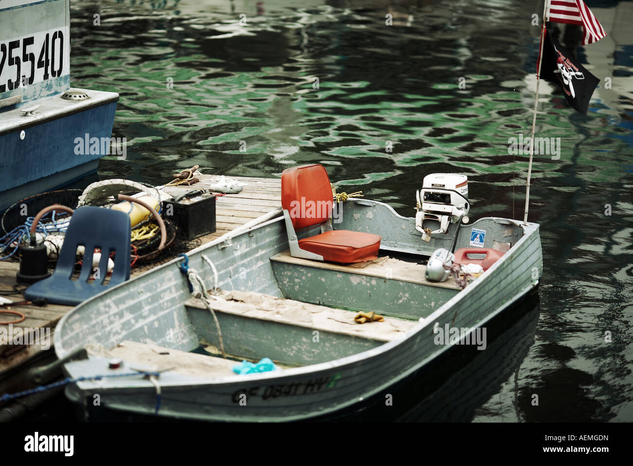 Petite Motoboat à la jetée de Redondo Beach, Redondo Beach, Californie du Sud USA Banque D'Images