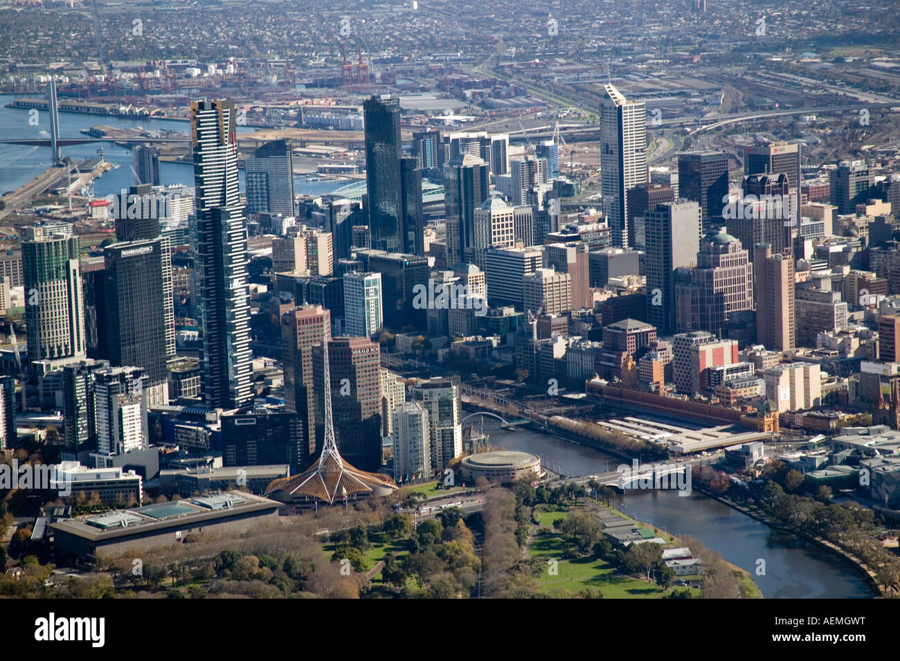 Vue aérienne du CBD de Melbourne, lieu de culte, la rivière Yarra et Bayside Banque D'Images