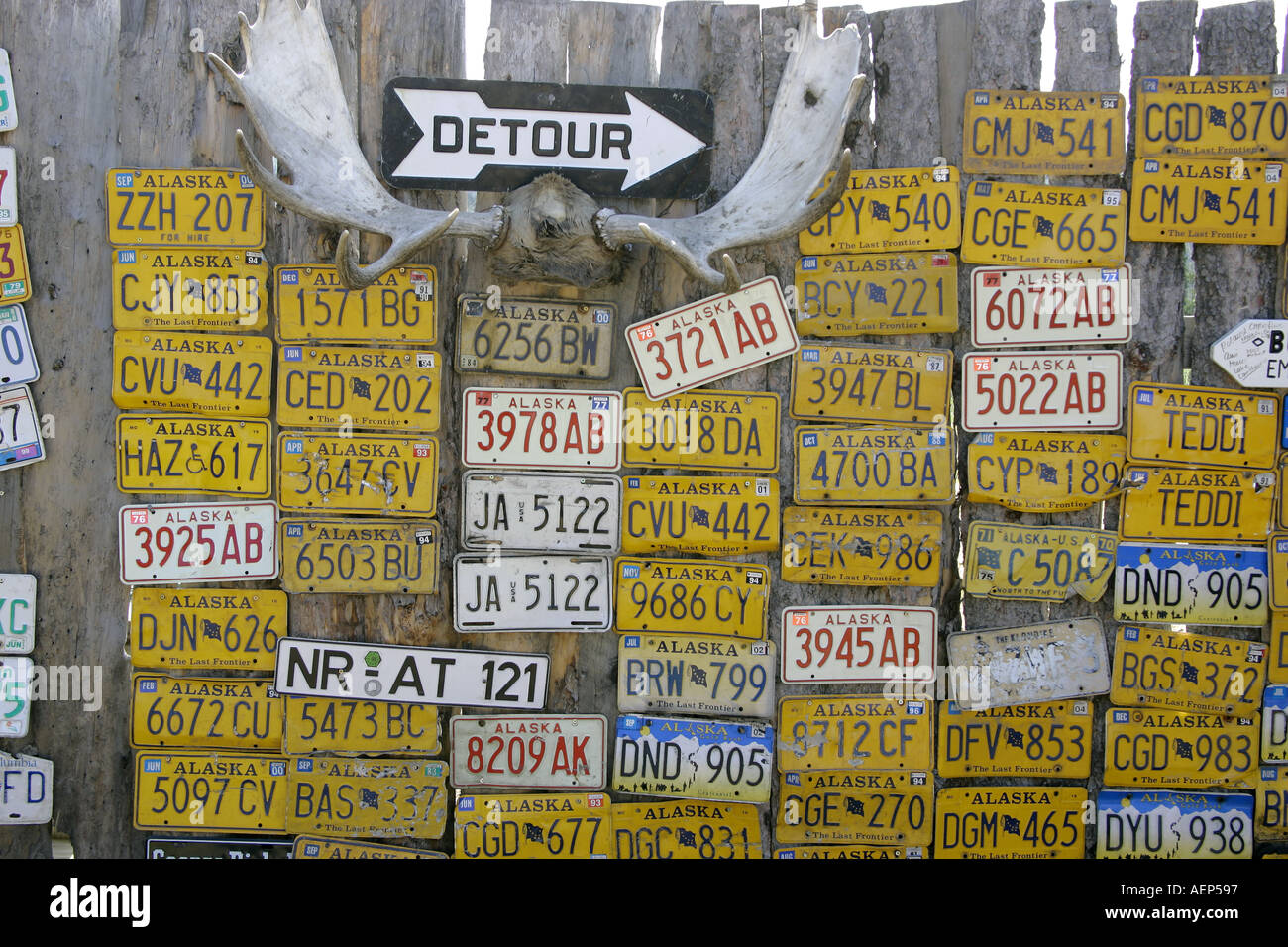 Plaques d'immatriculation jaunes Banque de photographies et d’images à