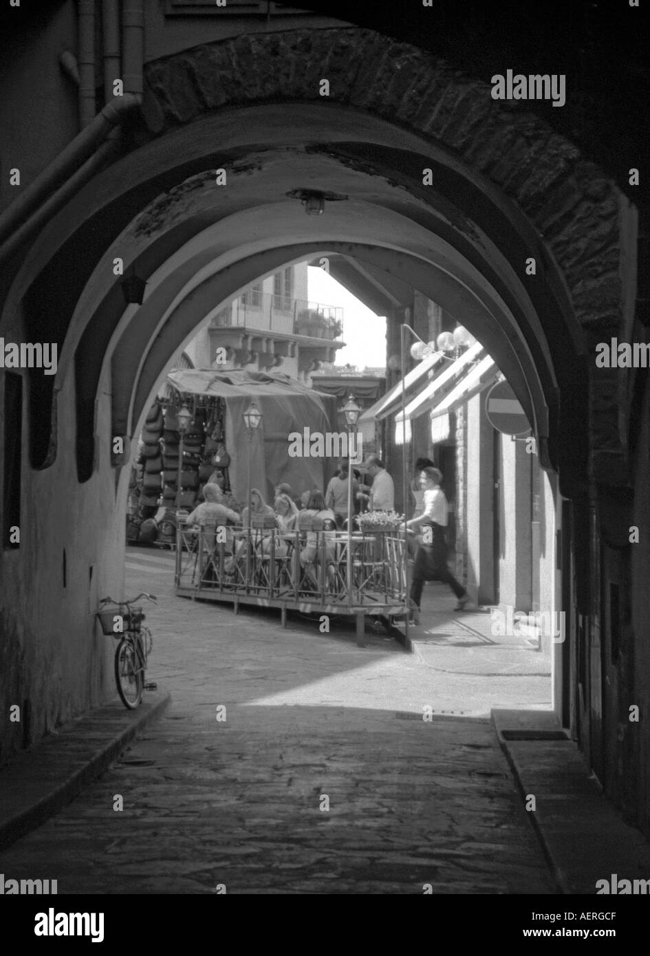 Rue du centre historique classé au Patrimoine Mondial de l'UNESCO Florence Firenze Toscana Toscane Italie Italia Europe Centrale Banque D'Images