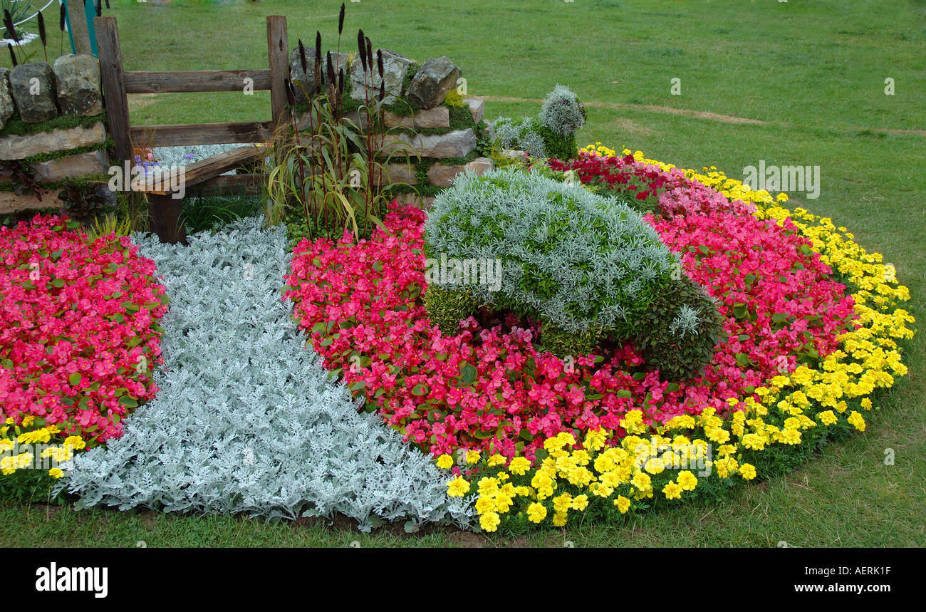 Conseil Scarborough jardin appelé seulement un cheveu Tatton RHS Flower show 2005 Cheshire UK dispose d''un sentier stile Banque D'Images