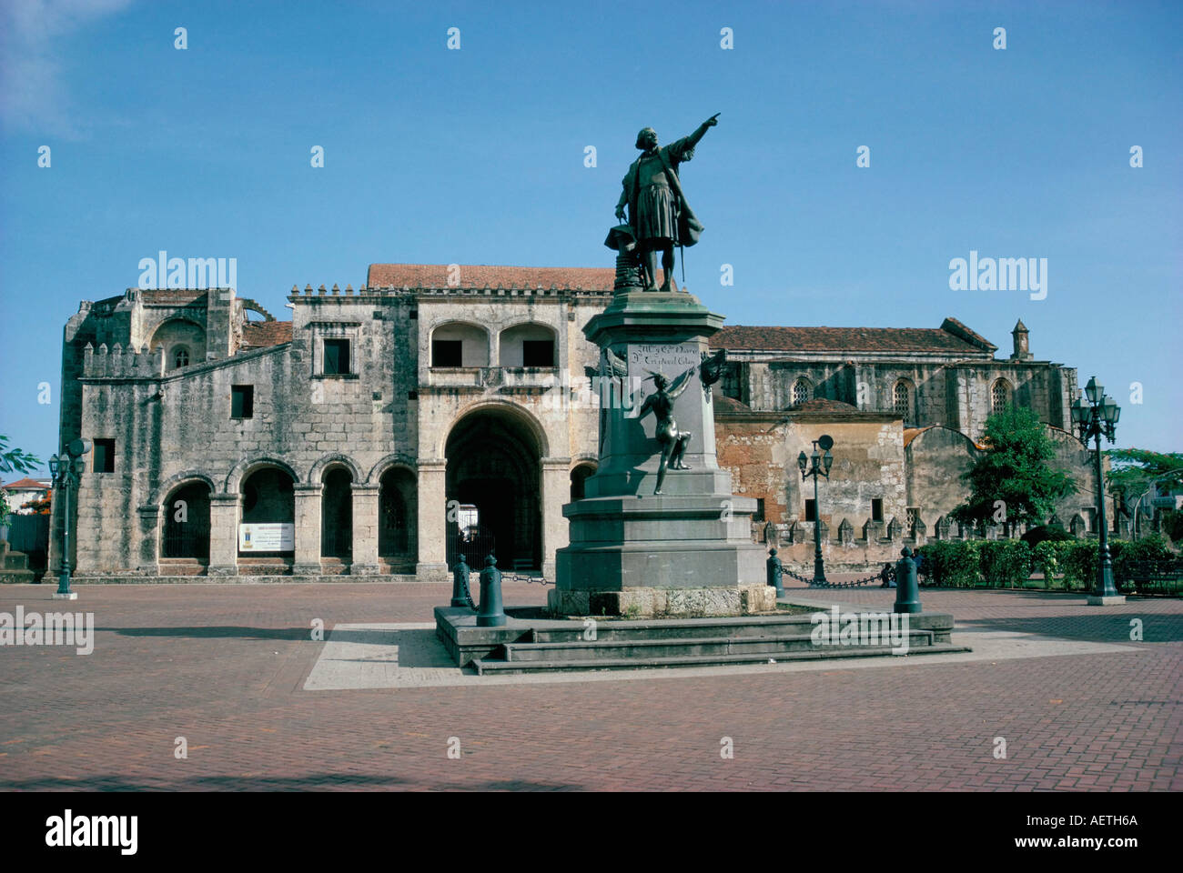 Première cathédrale construite par les Espagnols dans le Nouveau Monde Santo Domingo Site du patrimoine mondial de l'île de République Dominicaine Psis Banque D'Images