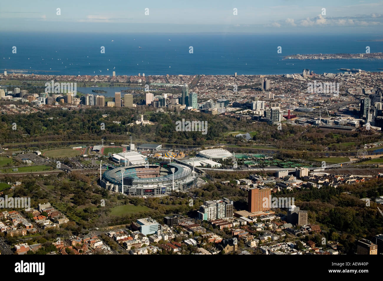 Vue aérienne du CBD de Melbourne, lieu de culte, la rivière Yarra et Bayside Banque D'Images