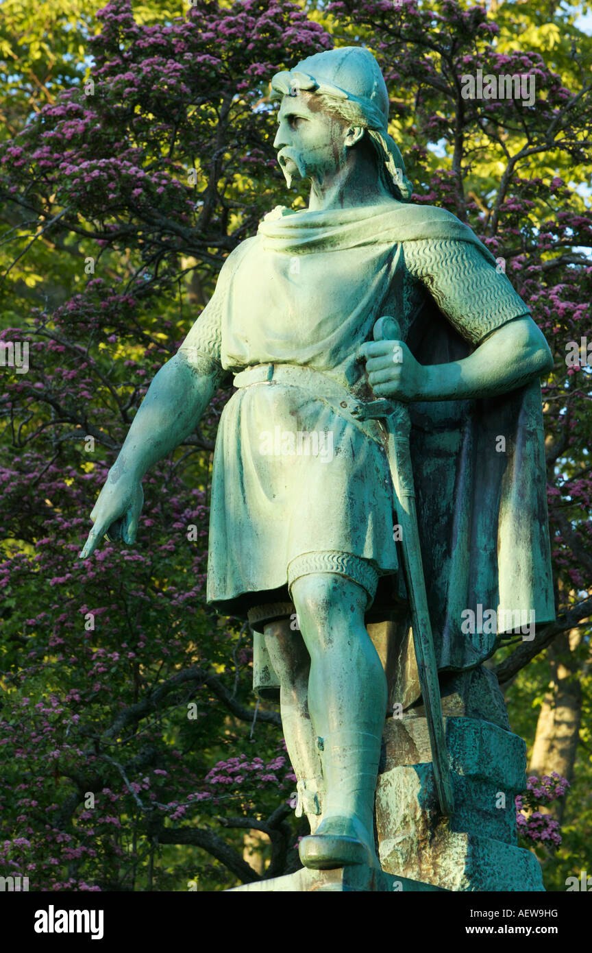 Statue de Rollon dans le parc de la ville Alesund More og Romsdal Norvège Banque D'Images