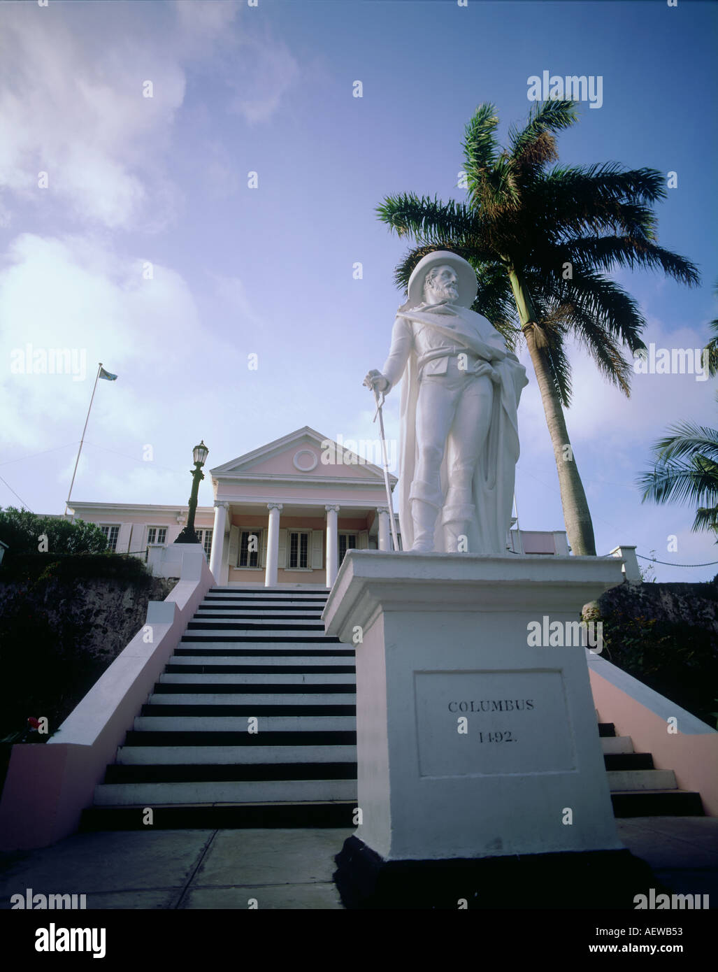 Columbus statue nassau Banque de photographies et d’images à haute ...