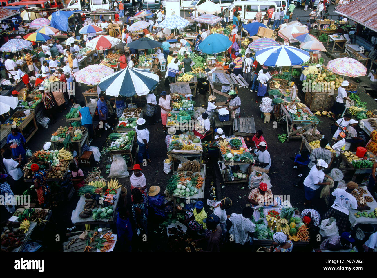 Marché le samedi ST GEORGE GRENADE CARAÏBES Banque D'Images