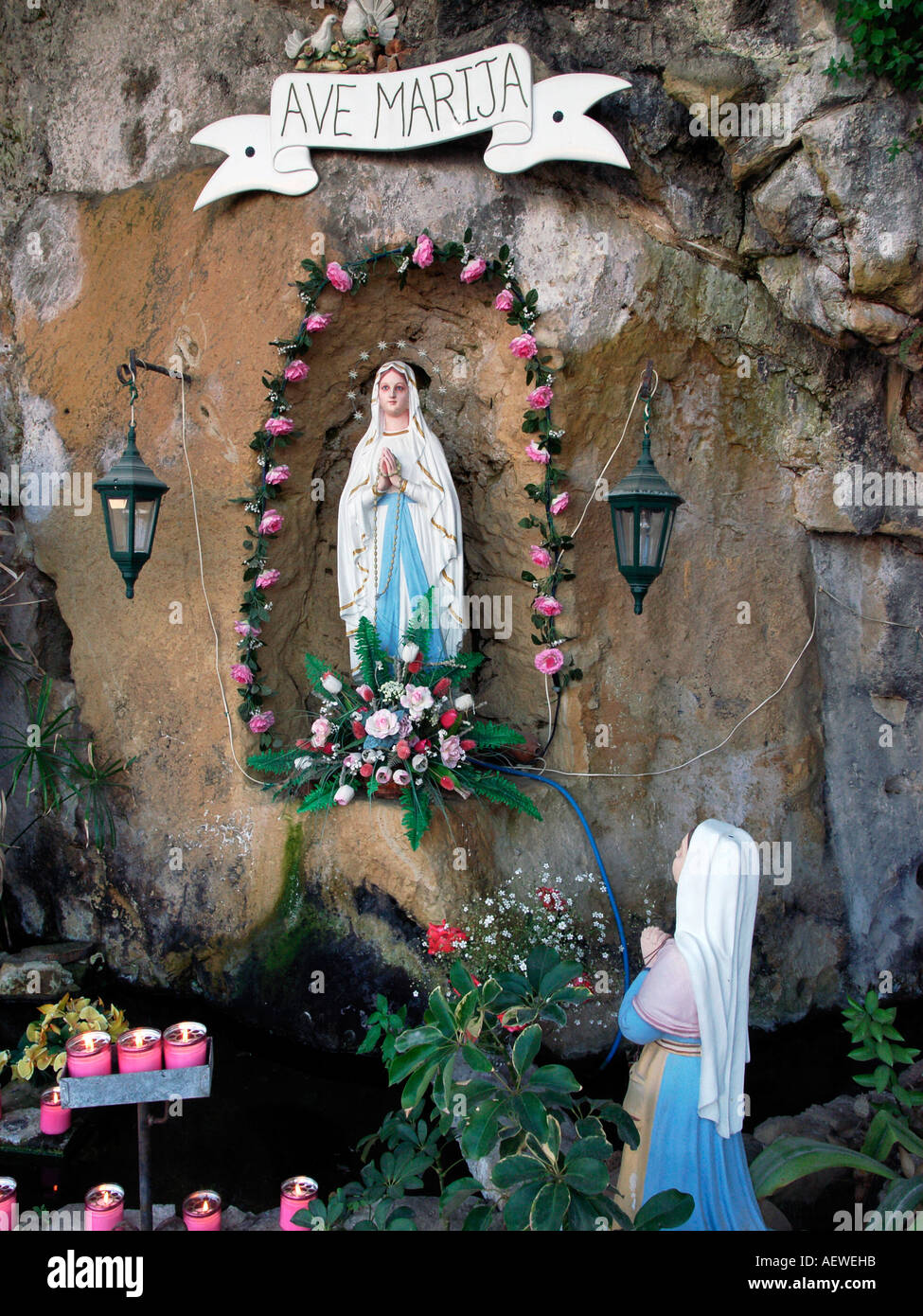 Lieu de culte catholique avec la prière , Maddona Vitoriosa , Malte Banque D'Images