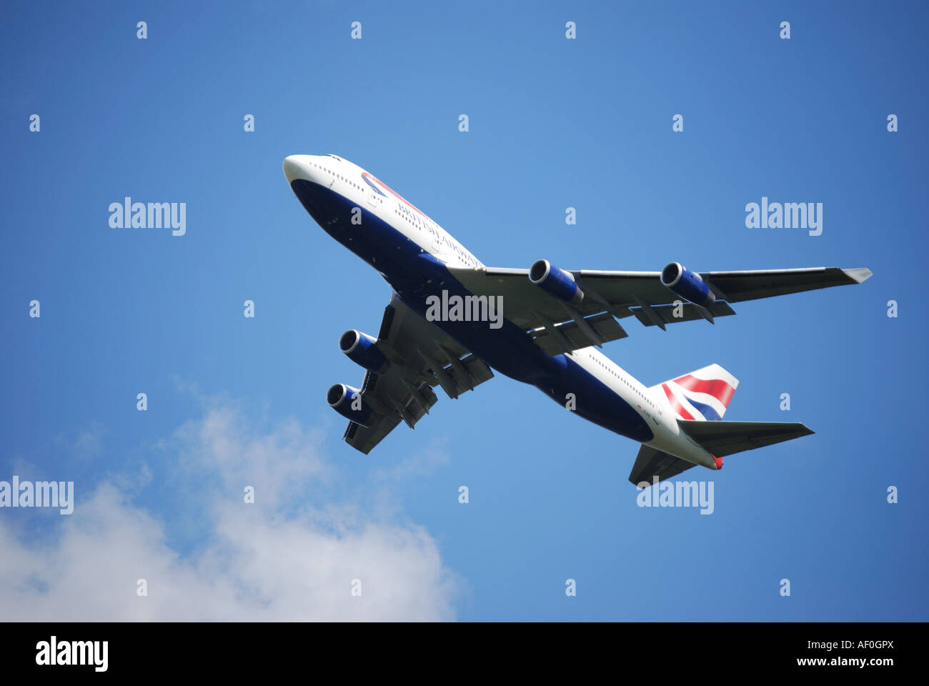 British Airways Boeing 747-400 décollant de l'aéroport de Heathrow, Londres, Angleterre, Royaume-Uni Banque D'Images