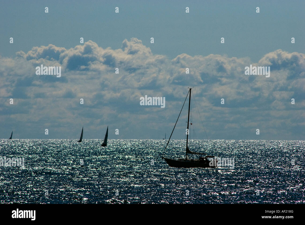 Bateaux disponibles sur le lac Ontario Banque D'Images