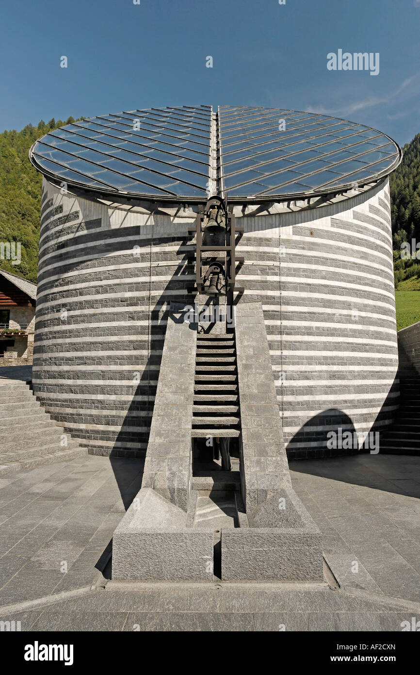 Suisse Tessin église Mogno conçu par Mario Botta Banque D'Images