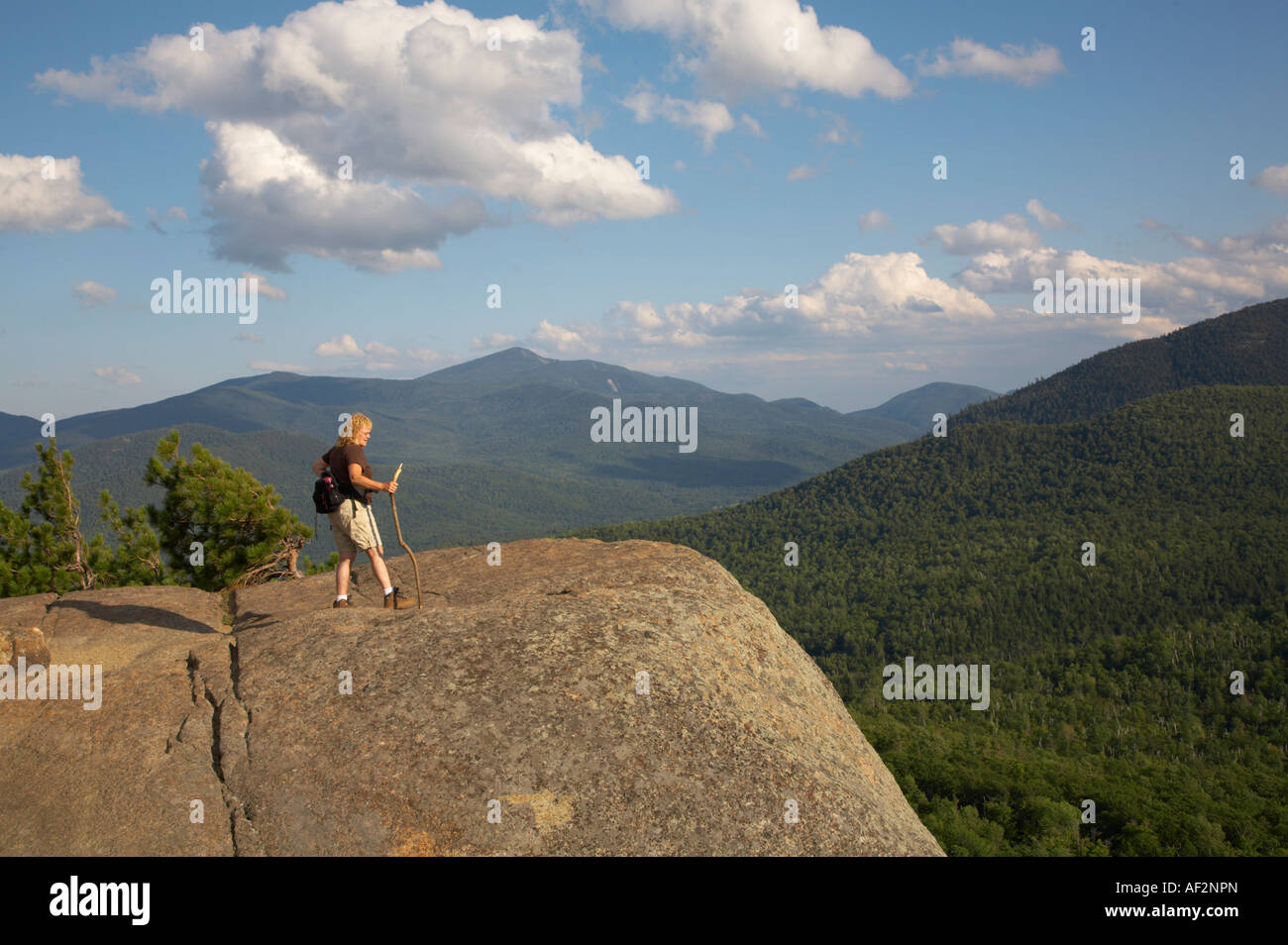 Sommet mondial d'Owls Head Mountain près de Keene dans la région des hauts sommets dans les Adirondacks de l'État de New York Banque D'Images