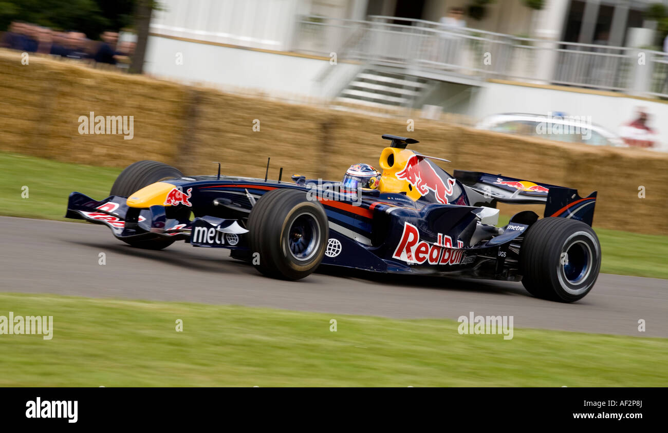 2007 Red Bull RB3 Renault à Goodwood Festival of Speed, Sussex, UK. Banque D'Images