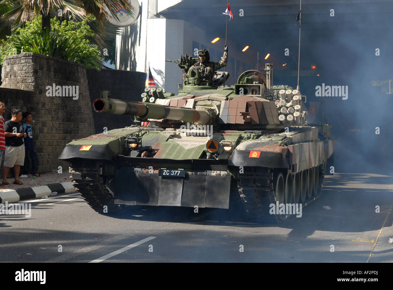 Un dur passé par les forces armées au cours de la fête nationale de la Malaisie Banque D'Images