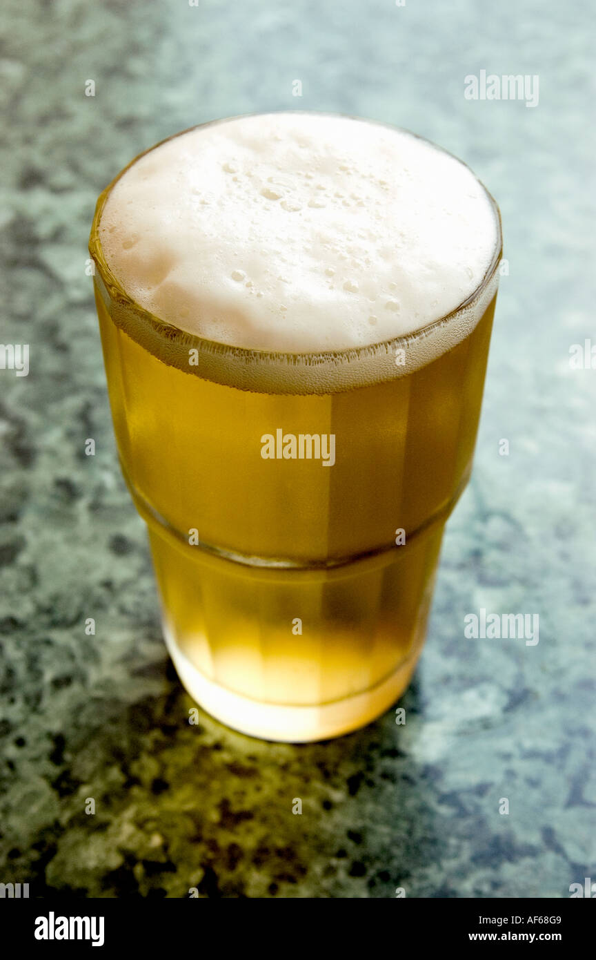 La BIÈRE SUR BAR . La bière de corail Banque D'Images