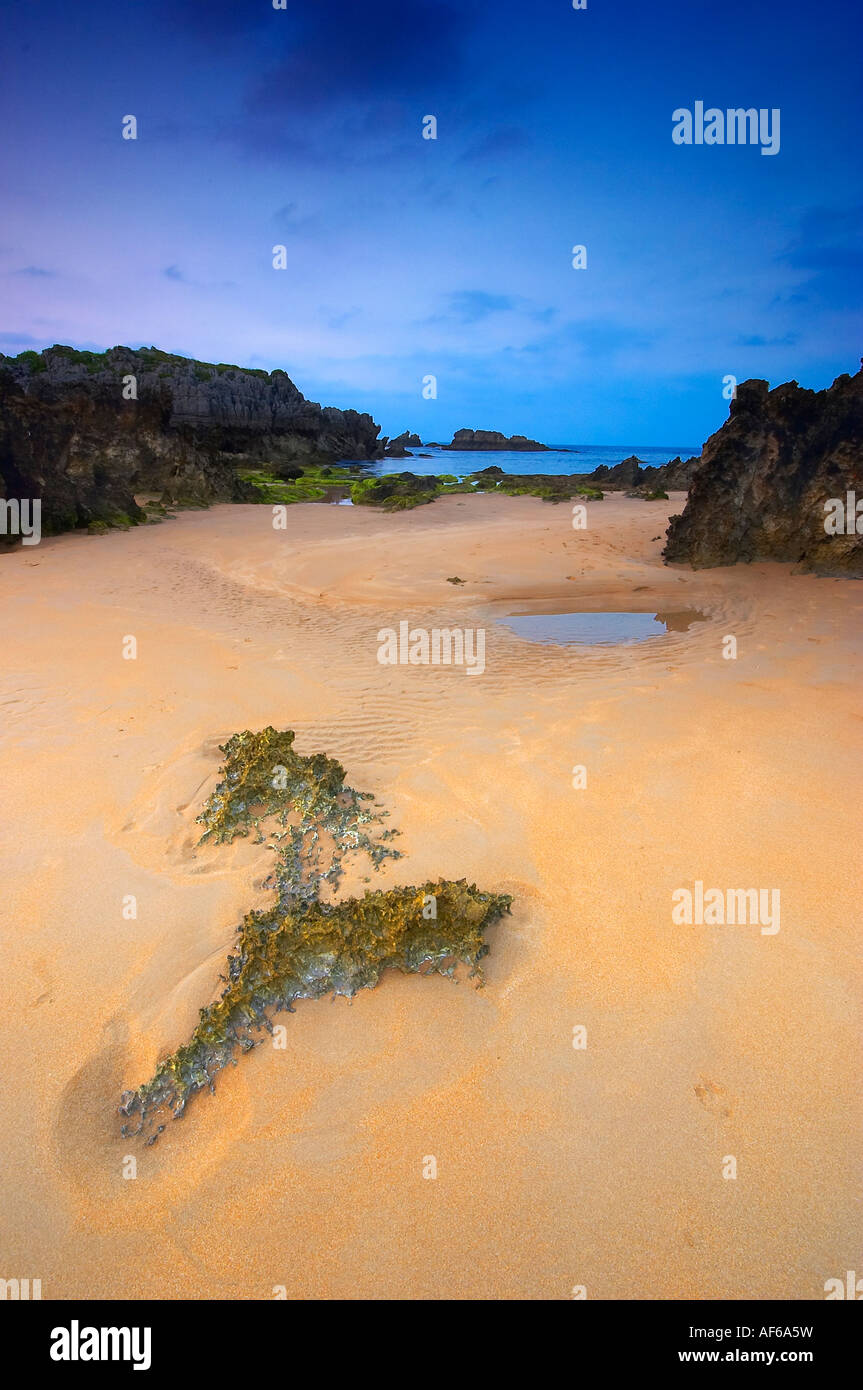 Côte au plage de Ris, Noja, Cantabria, Espagne, Costa en la playa de Ris, Noja, Cantabria, ESPAGNE Banque D'Images