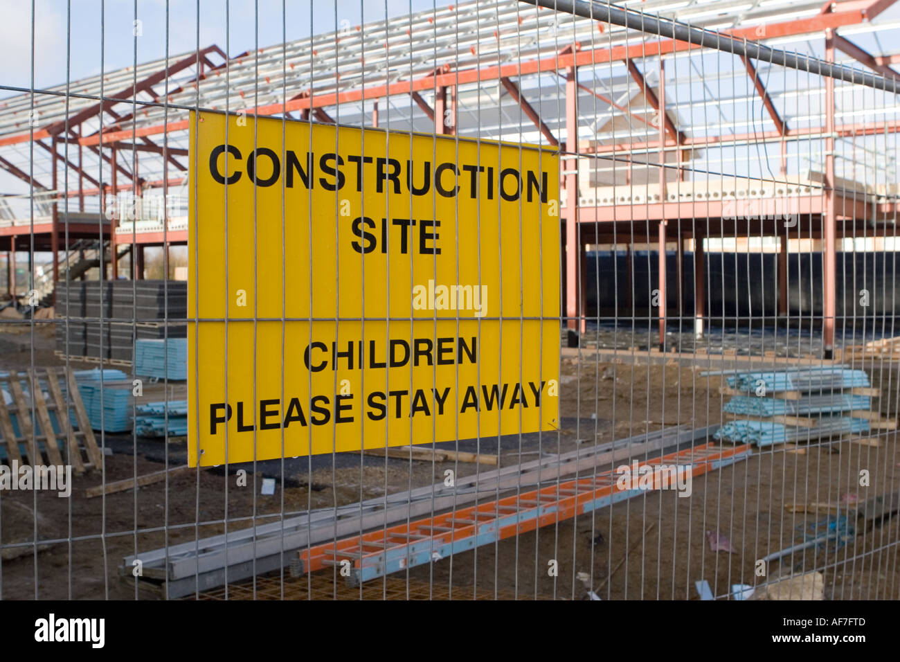 Construction Site Sign - Enfants Veuillez rester à l'Écart Banque D'Images