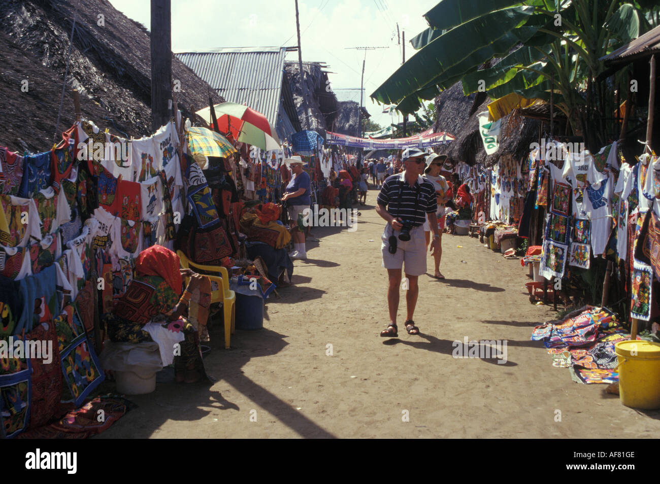 Les touristes des îles San Blas Panama Banque D'Images