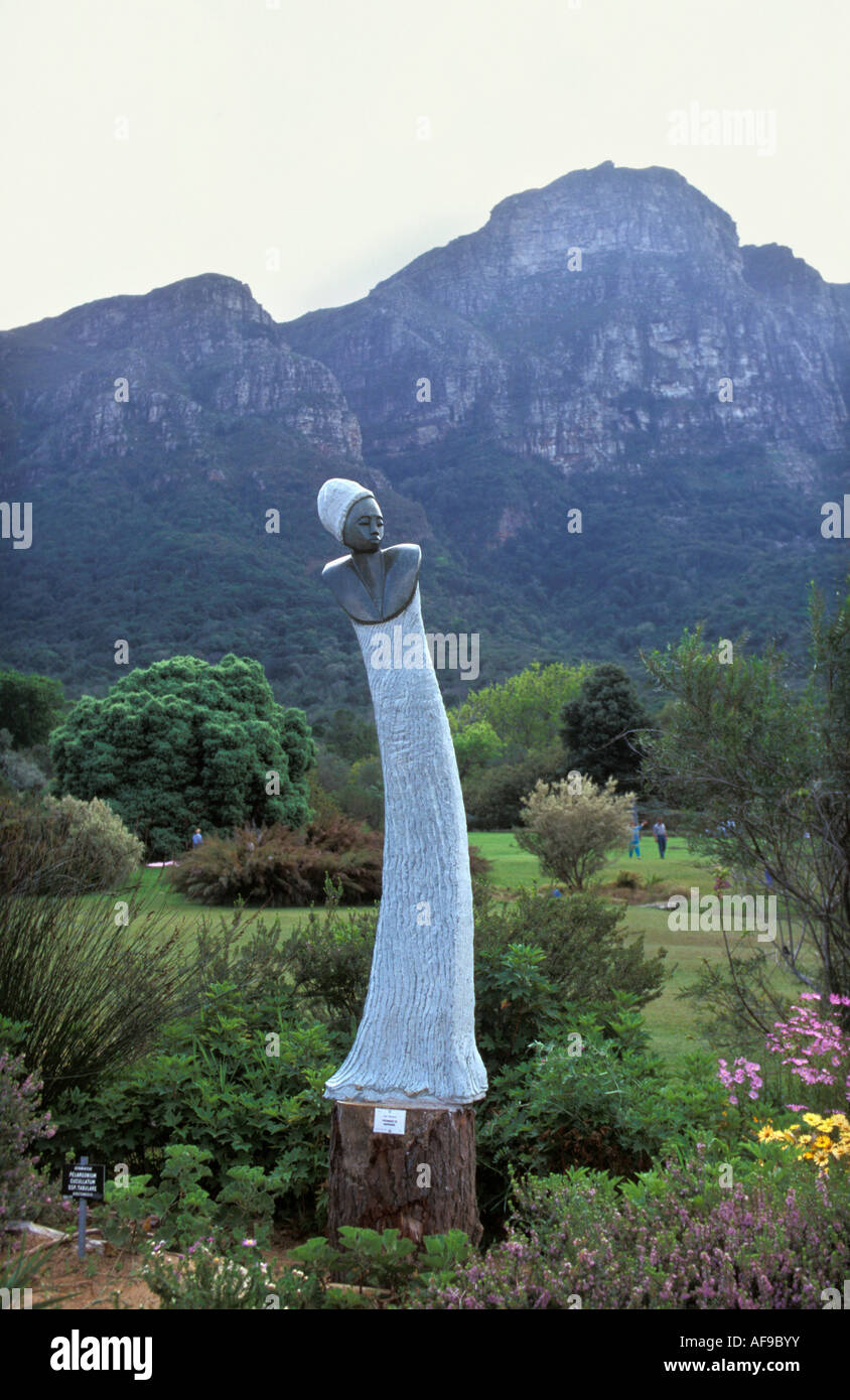 L'Afrique du Sud, Cape Town, le Jardin botanique de Kirstenbosch, appelé style Tengenenge sculpture sur rock Banque D'Images