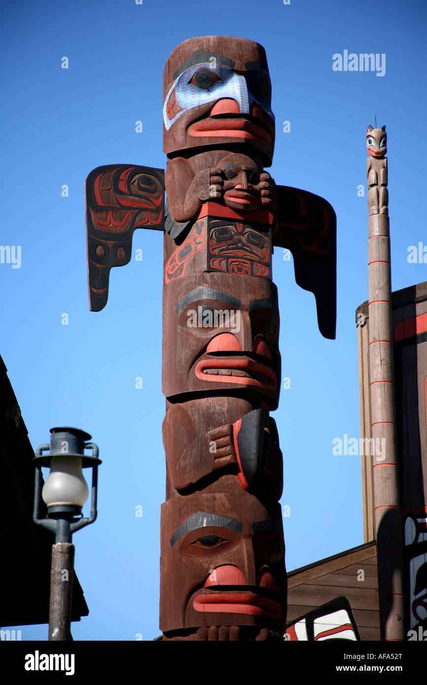 Epcot Center Walt Disney World Orlando Floride stand du Canada montrant un totem Banque D'Images