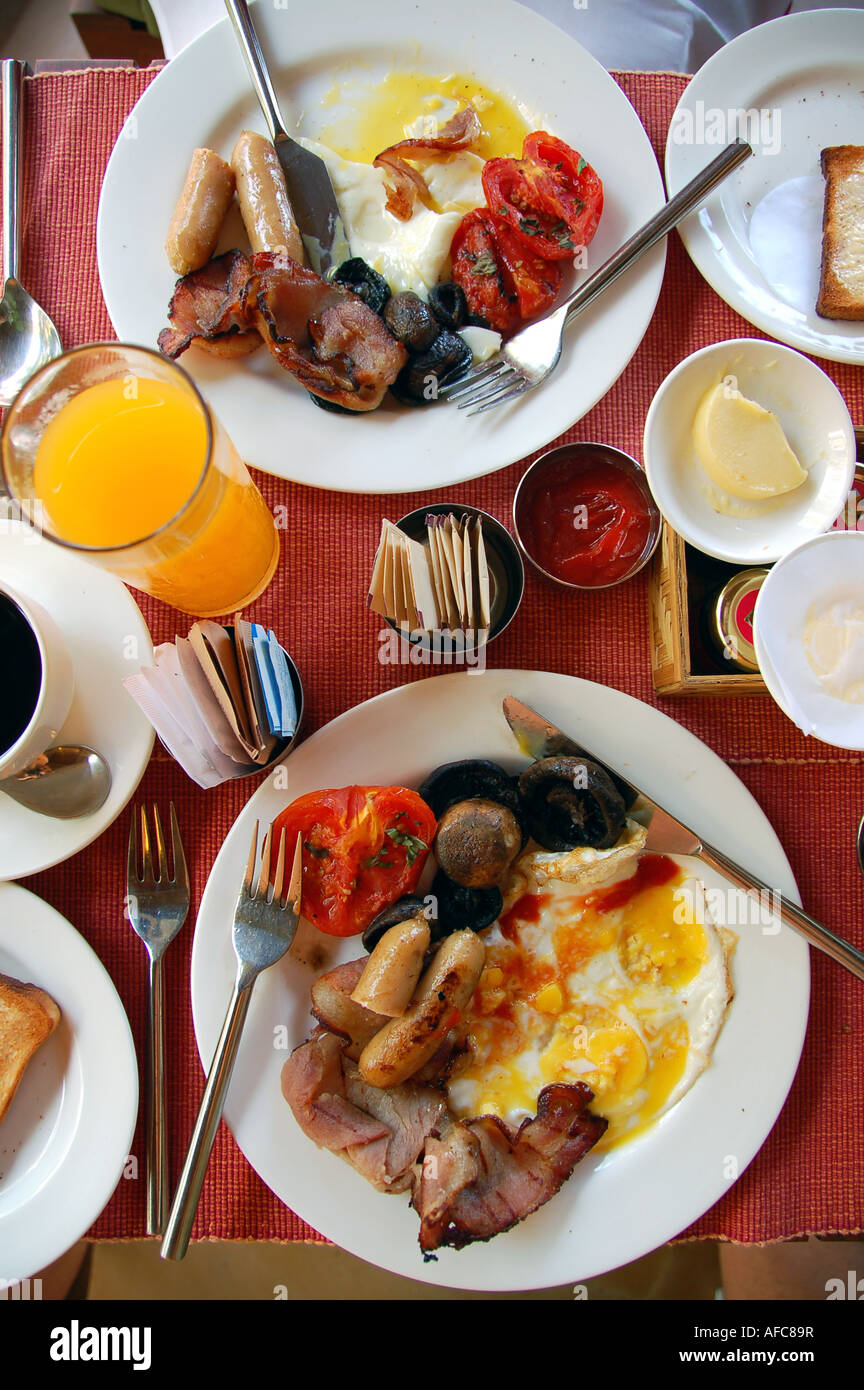 Petit-déjeuner anglais complet dans un hôtel Banque D'Images