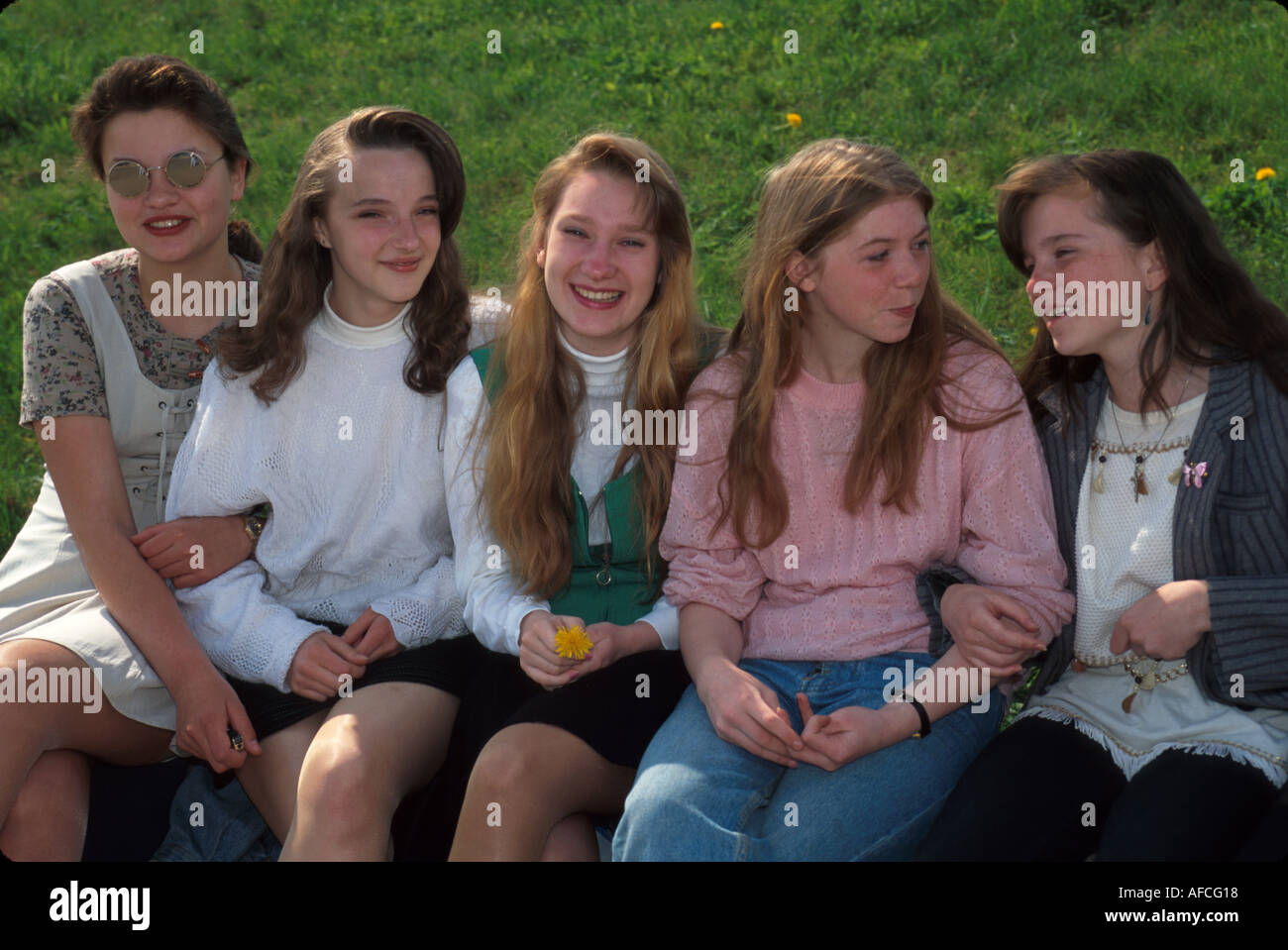Saint-Petersburg Russie,Europe de l'est Europe européenne,Fédération de Russie,étudiants universitaires à la mode,apprendre apprend l'apprentissage,enseigner,savoir,vi Banque D'Images