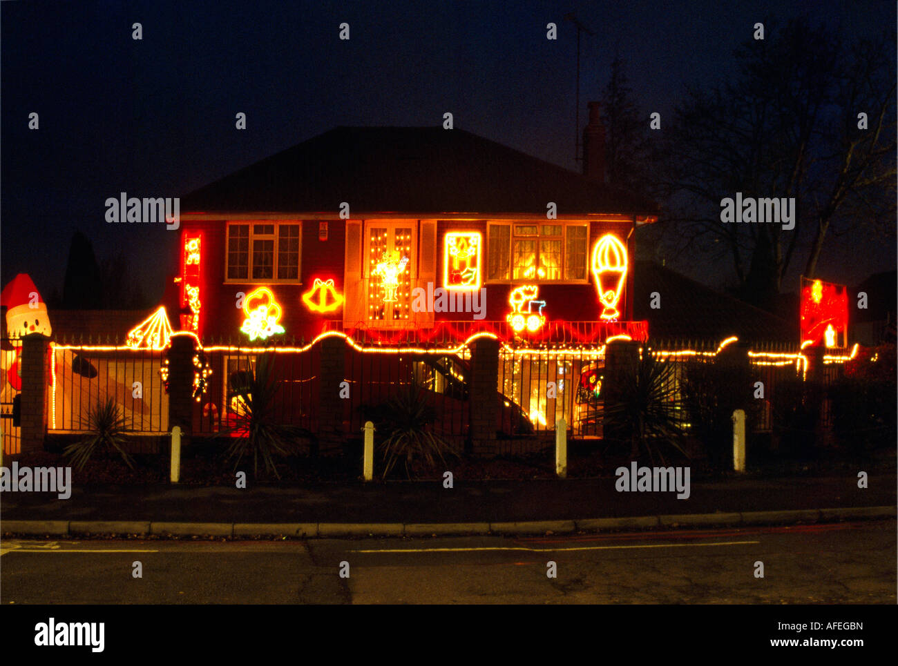 Les lumières de Noël sur House Banque D'Images
