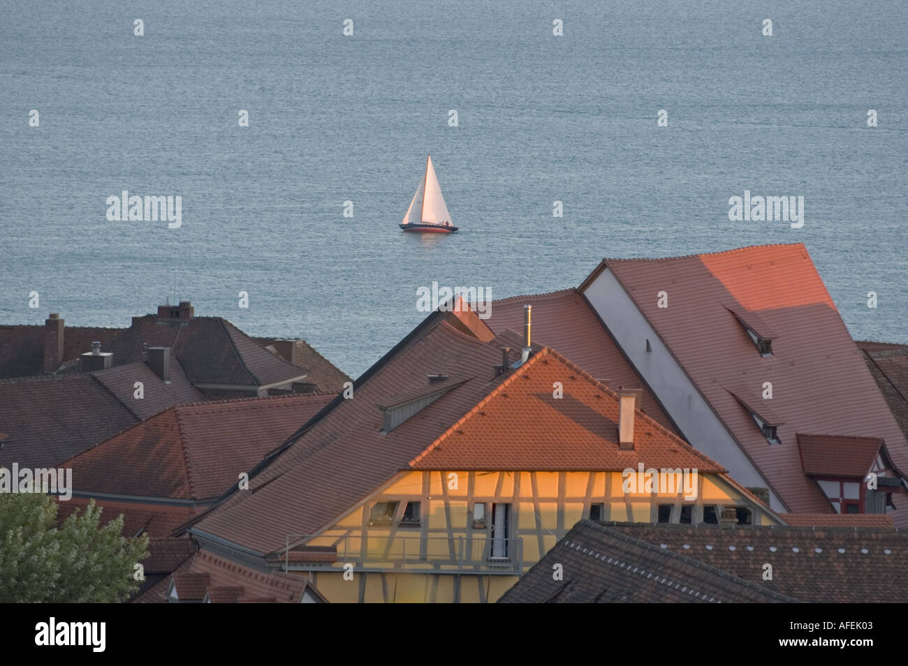 Ville de Meersburg, Lac de Constance (Bodensee) Bade-wurtemberg Allemagne Juillet 2004 Banque D'Images