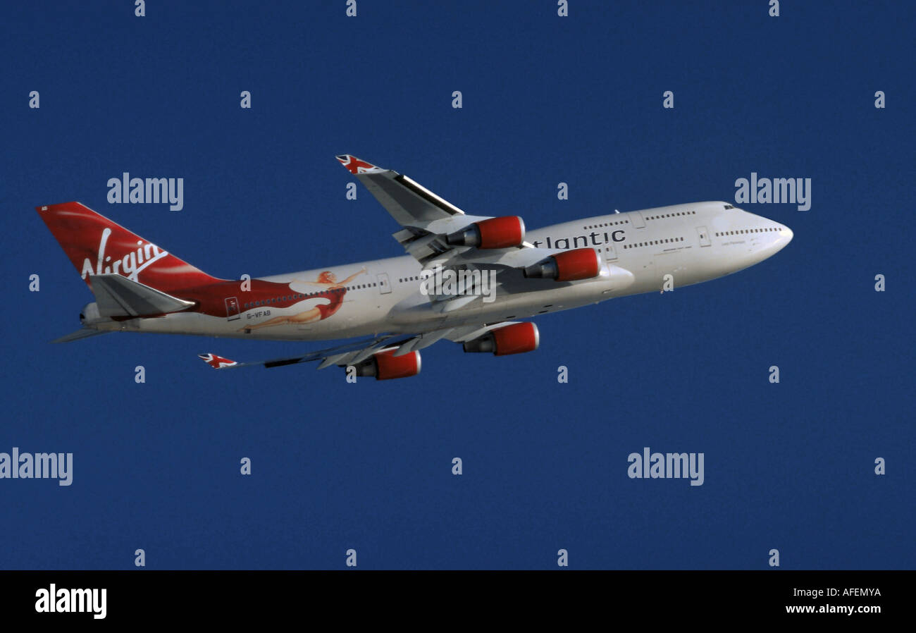 Lady Penelope prend son envol - un Boeing 747 appartenant à Virgin Atlantic Jumbo jet Banque D'Images