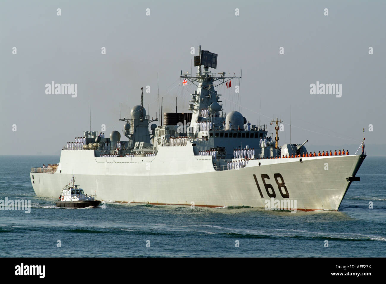 le-guangzhou-un-destroyer-lance-missiles