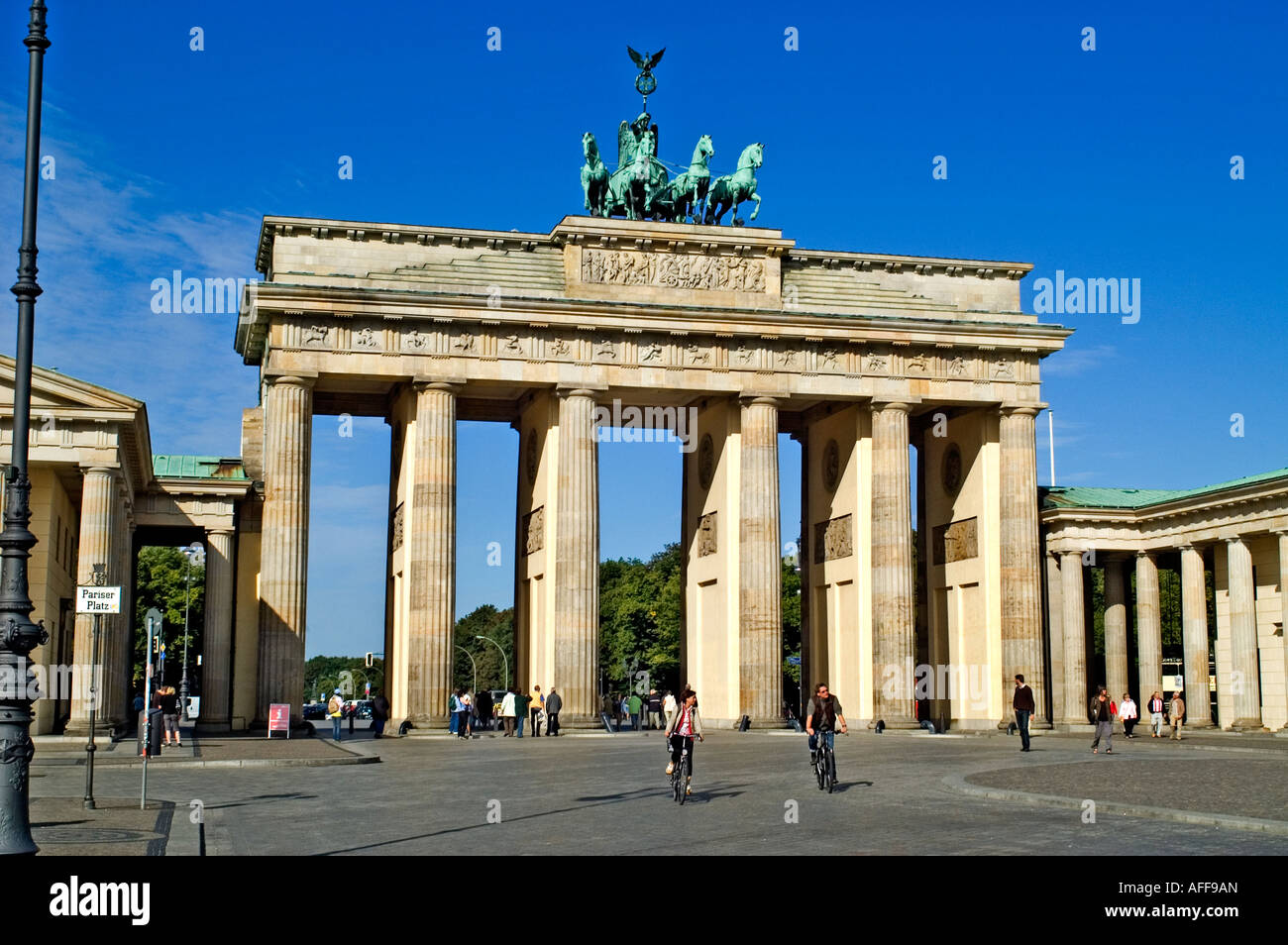 Porte de Brandebourg, Pariser Platz Allemagne, 1791 Neoclassic, Berlin, Allemagne, (Quadriga, les rênes des chevaux sont détenues par Victoria, déesse de la victoire.) Banque D'Images
