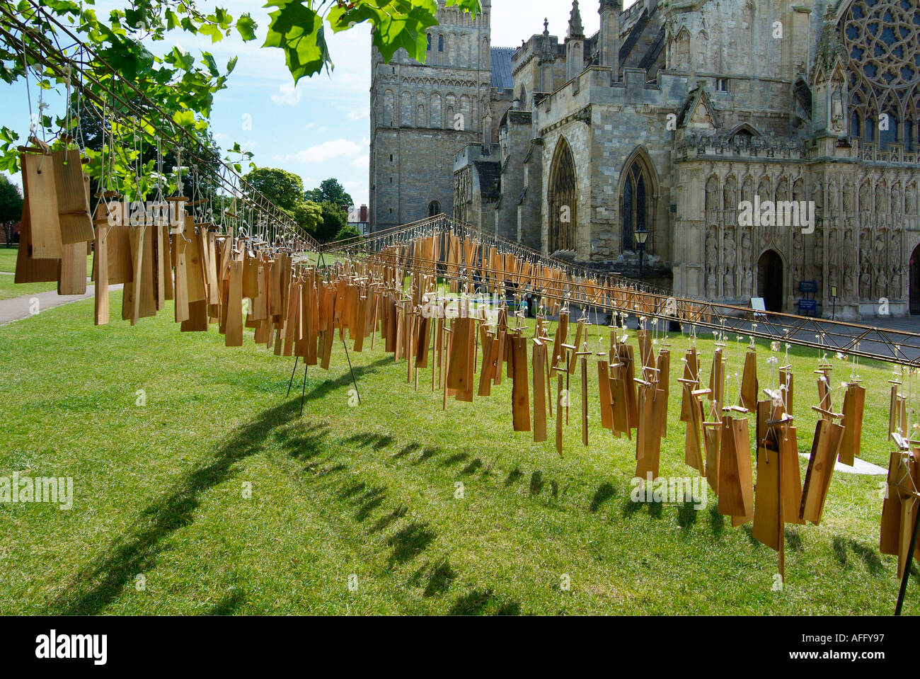 Wind Chimes Cathédrale d'Exeter en Angleterre Royaume-Uni Royaume-Uni GB Grande Bretagne l'Europe Union Européenne UE Banque D'Images