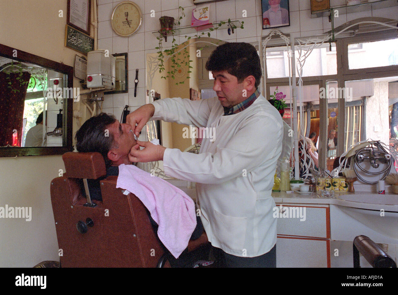 Turkish shave Banque de photographies et d'images à haute résolution - Alamy