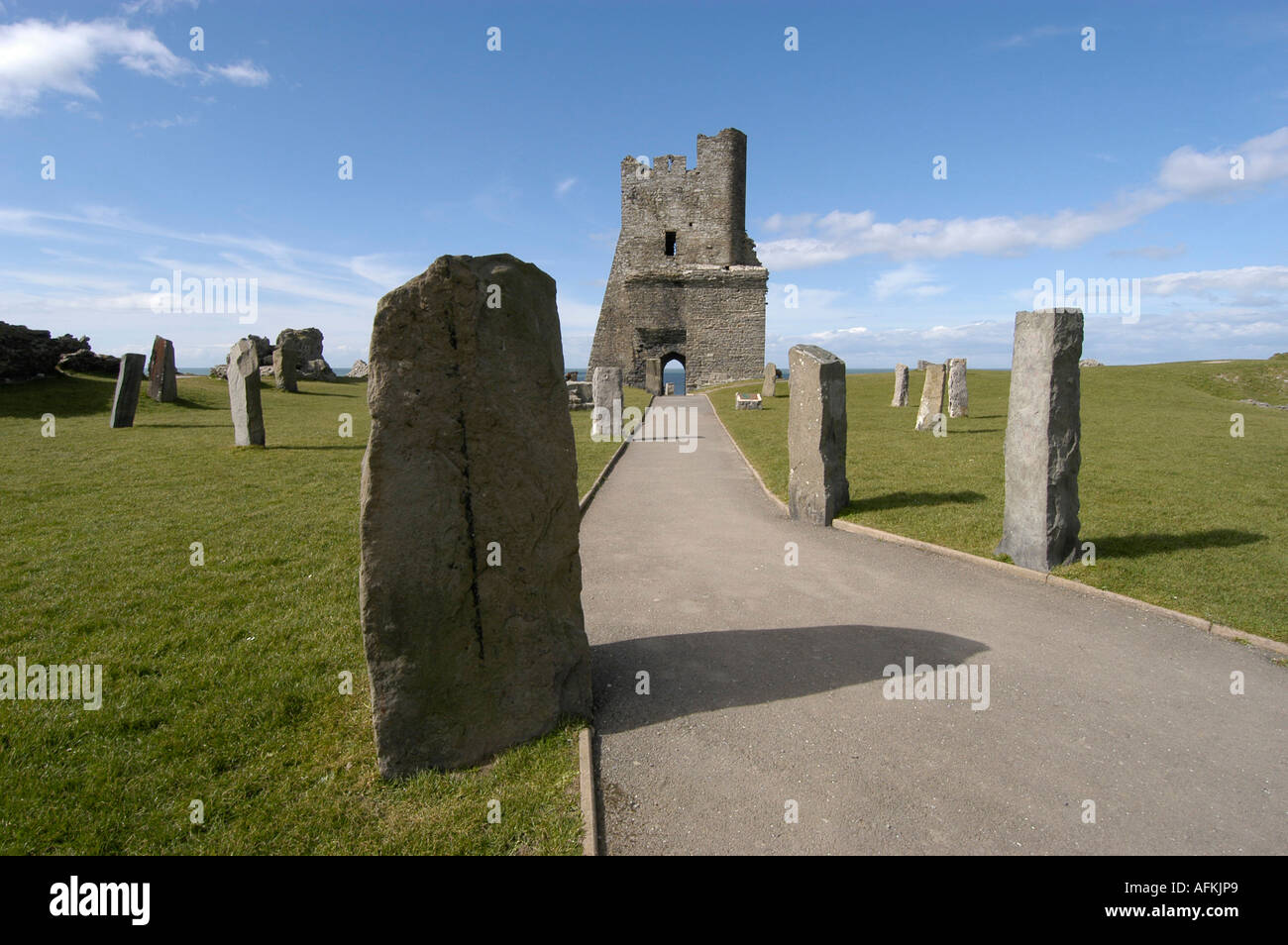 Château d'Aberystwyth et les pierres du Gorsedd de galles Ceredigion bardes Banque D'Images