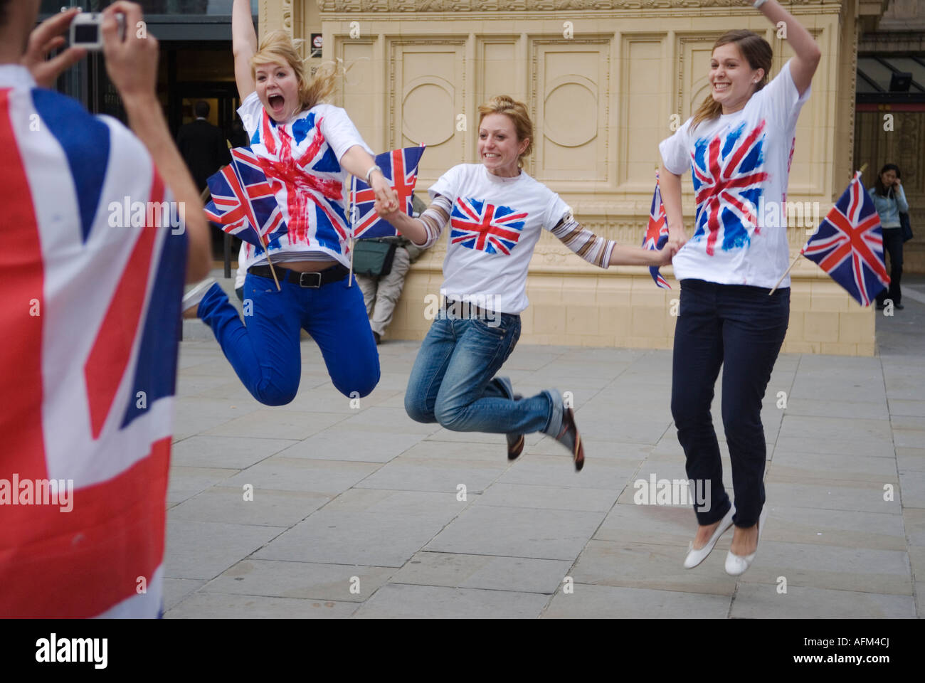 Vêtements Union Jack. Fier d'être britannique. Dernière nuit des Proms le Royal Albert Hall South Kensington Londres UK T 2000s HOMER SYKES Banque D'Images