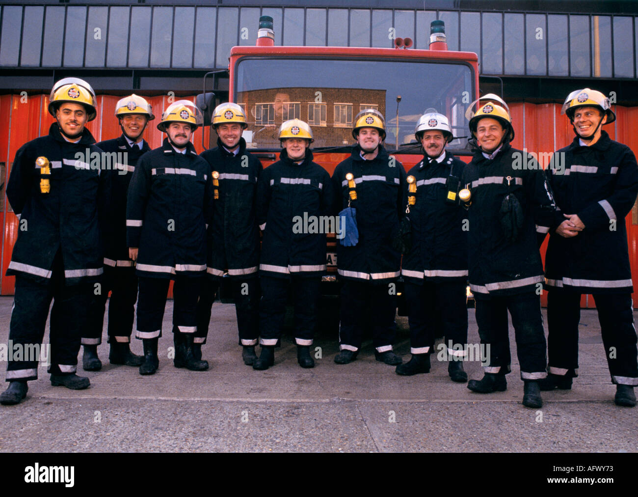 Pompiers de Whiyewatch à Kingsland, poste de pompiers de l'est de Londres vers 1995.HOMER SYKES Banque D'Images