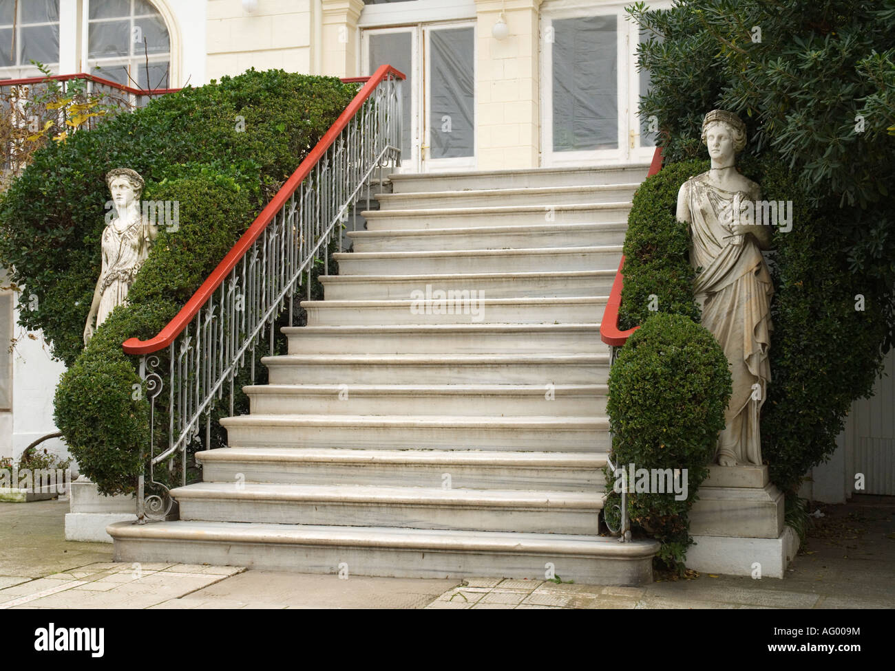 Escalier de l'Hôtel Splendid Palace à Frederikshavn, plus grand de l'îles du Prince, Istanbul, Turquie Banque D'Images