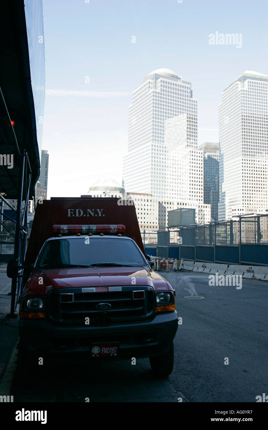 FDNY fire adjudication stationné à l'extérieur reconstruit réoccupé moteur 10 bain 10 firehouse liberty street Banque D'Images
