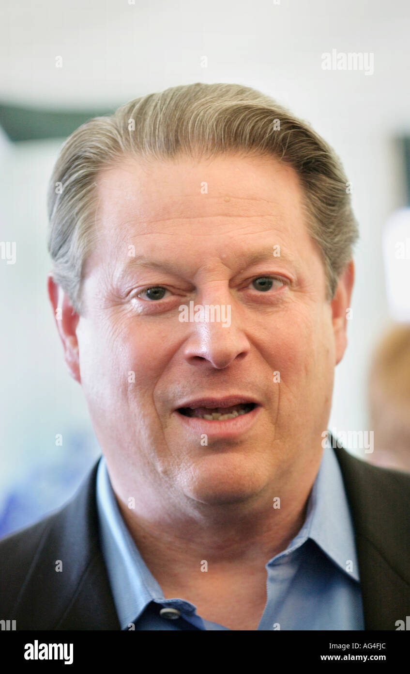 L'ancien Vice-président américain Al Gore s'exprimant au sujet des questions environnementales au Guardian Hay Festival 2006 Hay-on-Wye Powys Pays de Galles UK Banque D'Images