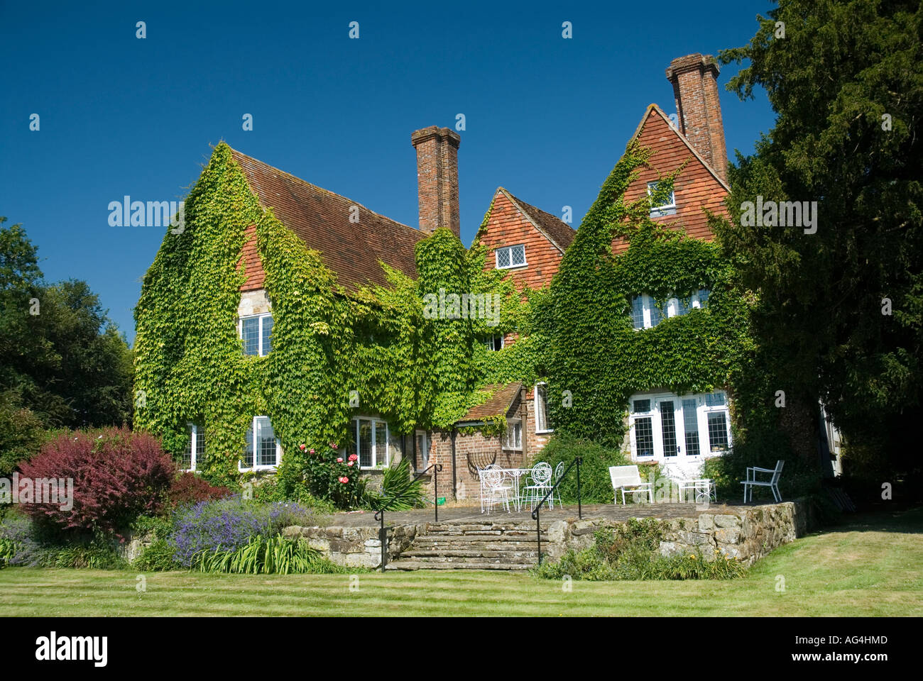 Domaine de pays frontières un 16ème siècle maison classée Grade II Dudwell Etchingham Valley East Sussex Banque D'Images