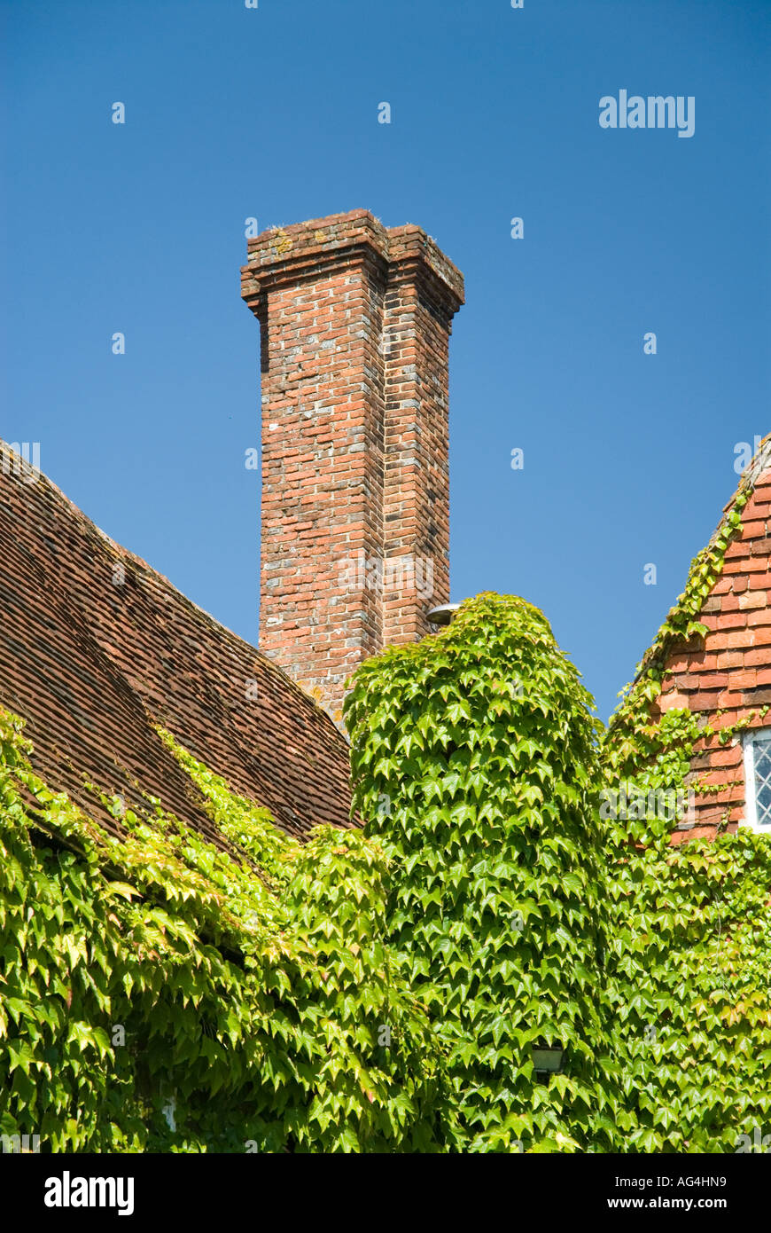 Domaine de pays frontières un 16ème siècle maison classée Grade II Dudwell Etchingham Valley East Sussex Banque D'Images