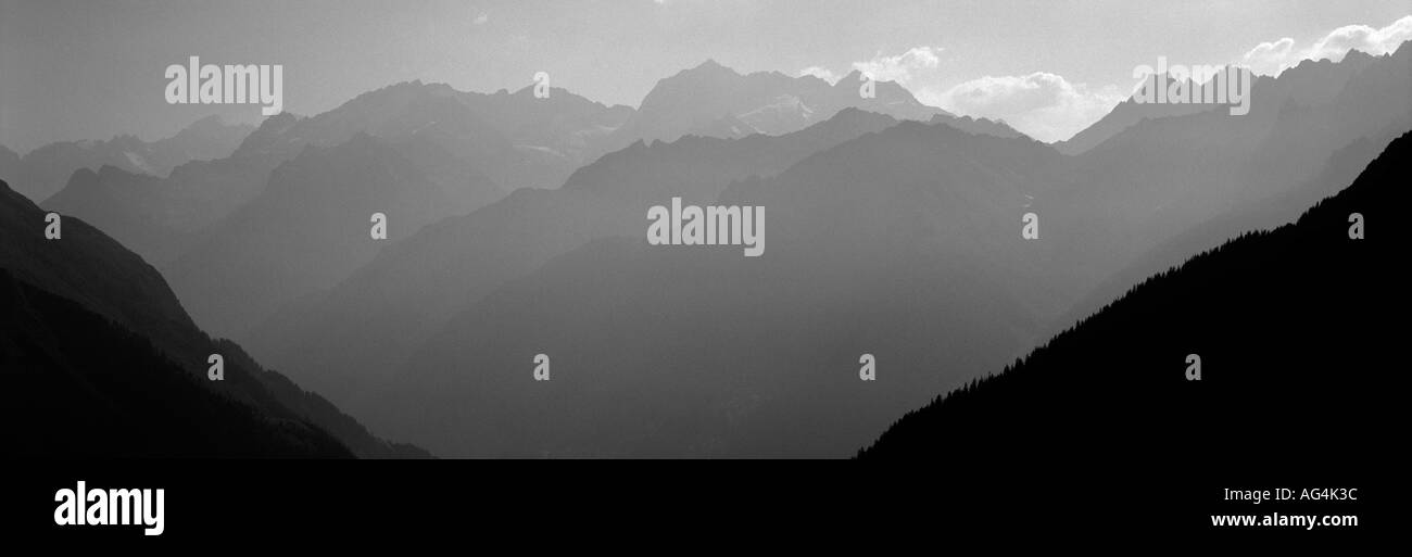 Vue panoramique sur les Alpes Suisses Banque D'Images