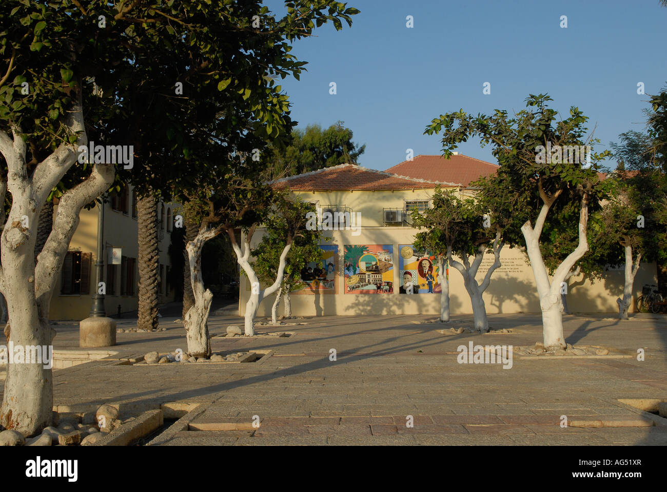Cour de Centre Suzanne Dellal dédié à la danse et du théâtre dans le quartier de Neve Tzedek Tel Aviv ISRAËL Banque D'Images