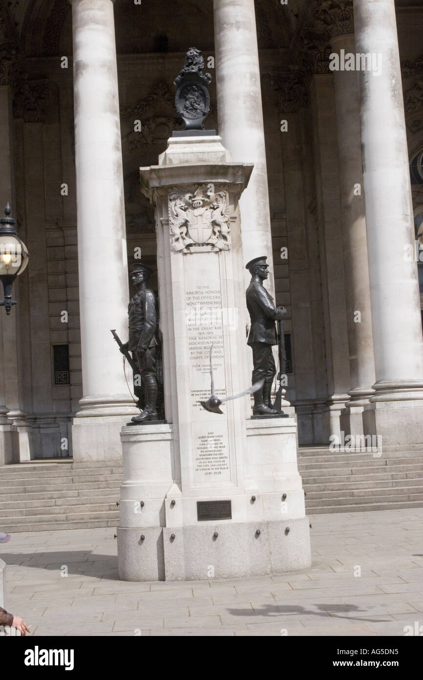 Mémorial de la guerre de Londres 1914-18 en face de Royal Exchange Banque D'Images