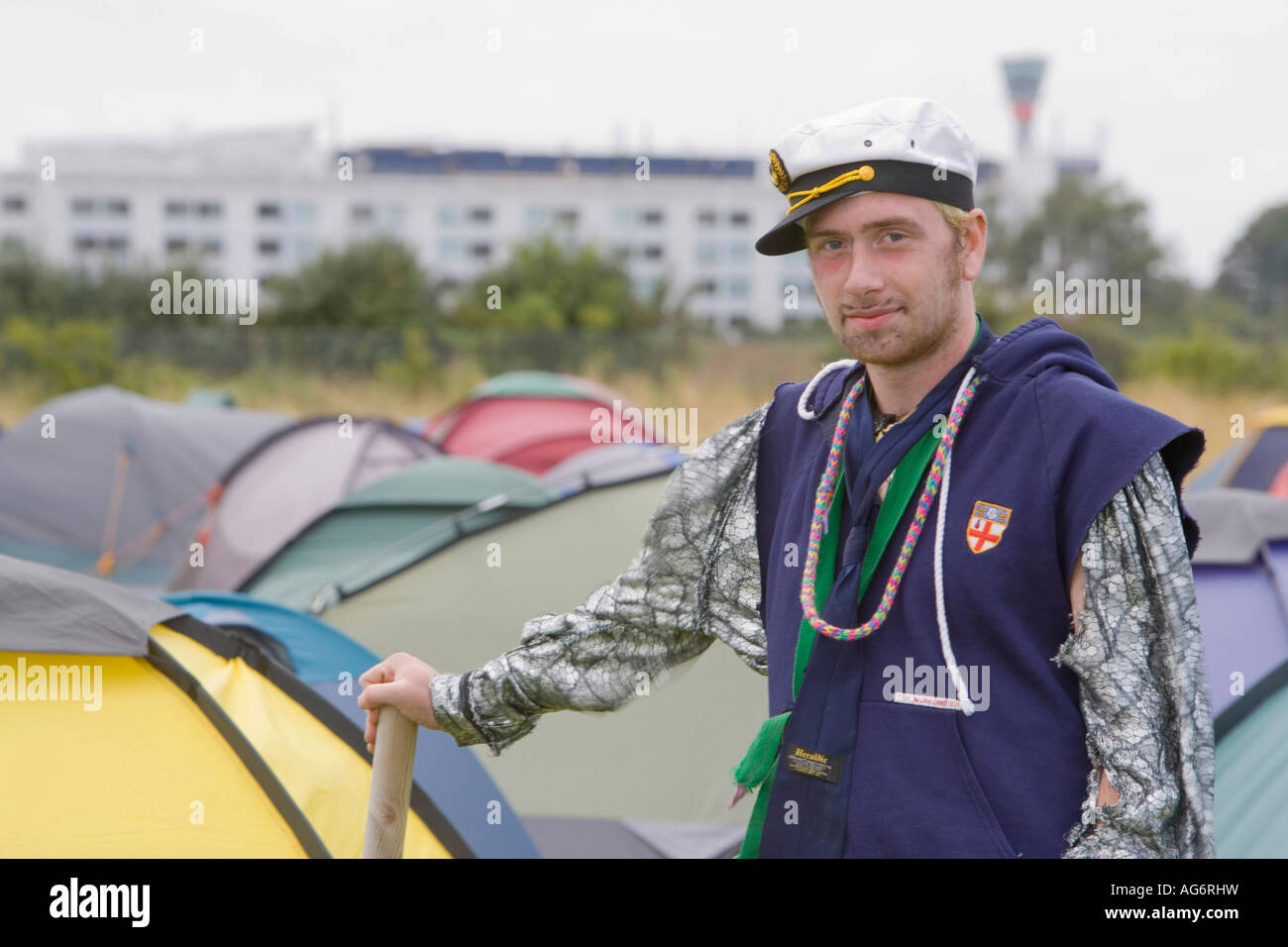 Un protestataire au camp climatique Le site de protestation, pour protester à propos de l'impact sur le changement climatique de l'aéroport d'Heathrow Banque D'Images