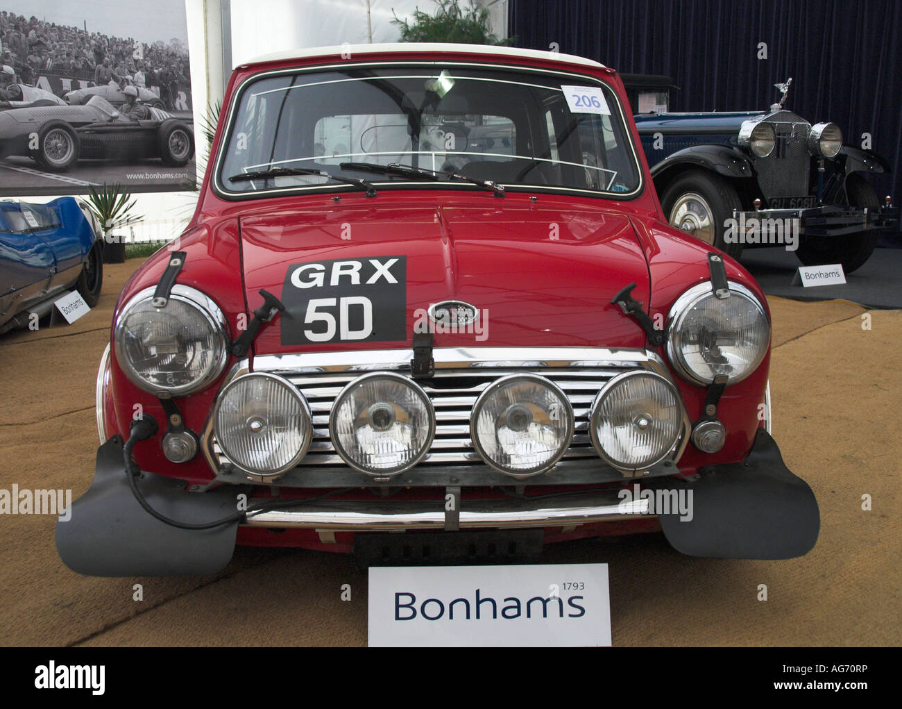 Paddy Hopkirk Circuit 1967 de l'Irlande vainqueur 1966 Austin Mini Cooper S Goodwood Sussex England 2007 Banque D'Images