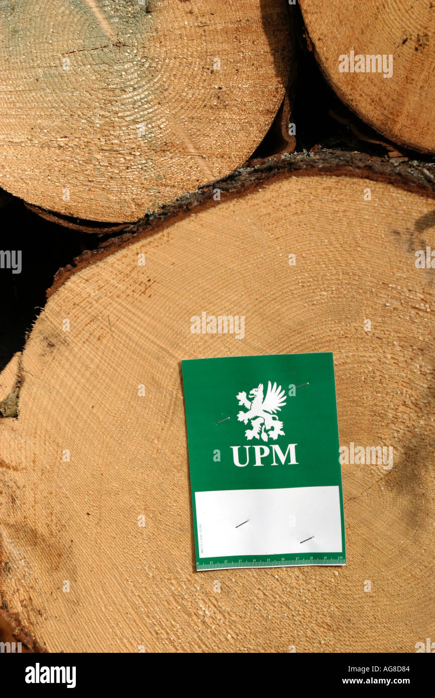 Close up d'une variable et le logo du journal de UPM Kymmene acheteur , Finlande Banque D'Images