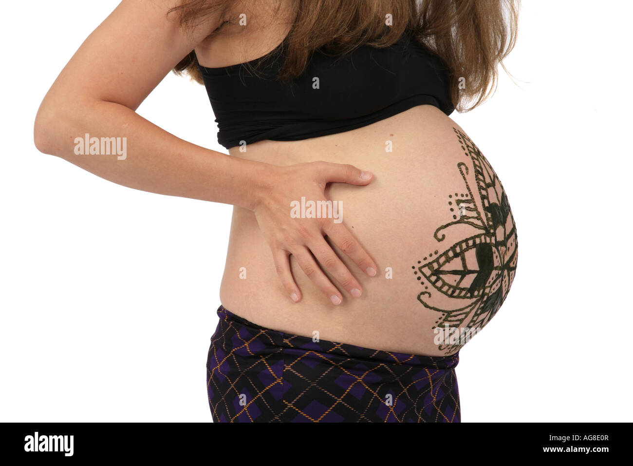 Tatouage au henné sur le ventre d'une femme enceinte, Allemagne Photo Stock  - Alamy
