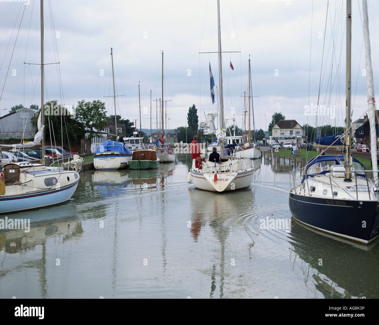 Yachts à marée haute au Stade Rye, East Sussex, Angleterre, RU, FR Banque D'Images