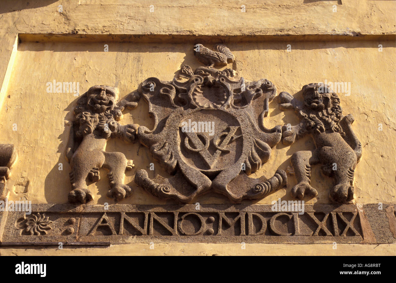Sri Lanka, Galle, signe de COV sur mur Banque D'Images