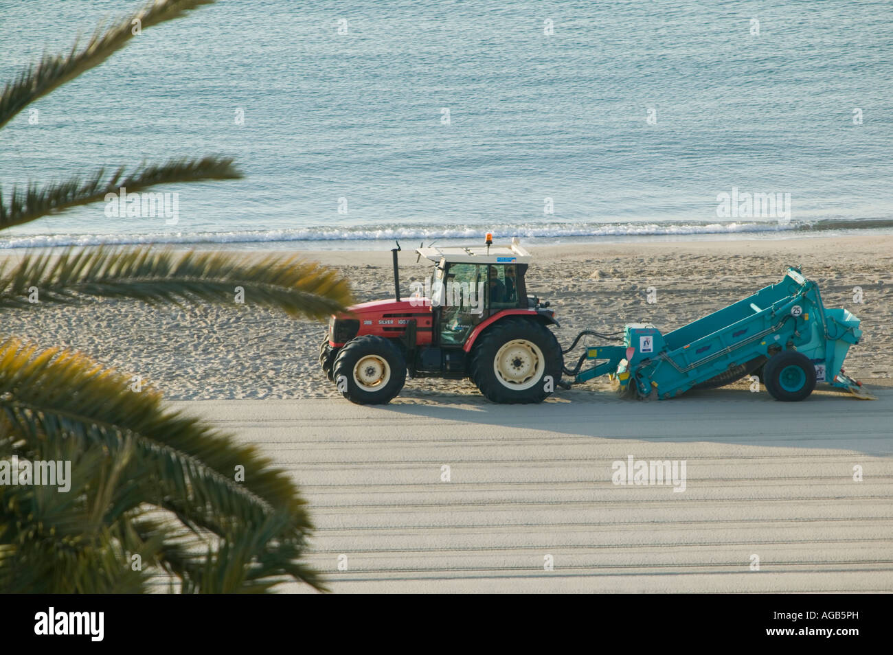 Sur le toilettage de la plage Costa Blanca Banque D'Images